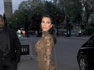 Kim Kardashian w wyzywającej kreacji